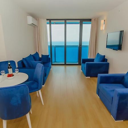 Orbi City Sea View Aparthotel Batum Dış mekan fotoğraf