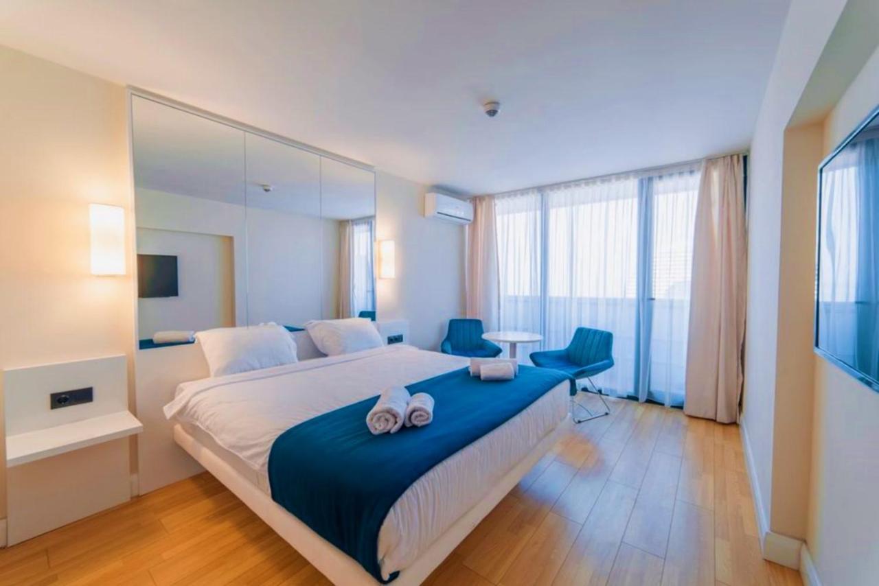 Orbi City Sea View Aparthotel Batum Dış mekan fotoğraf