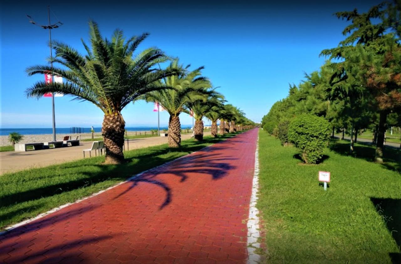 Orbi City Sea View Aparthotel Batum Dış mekan fotoğraf