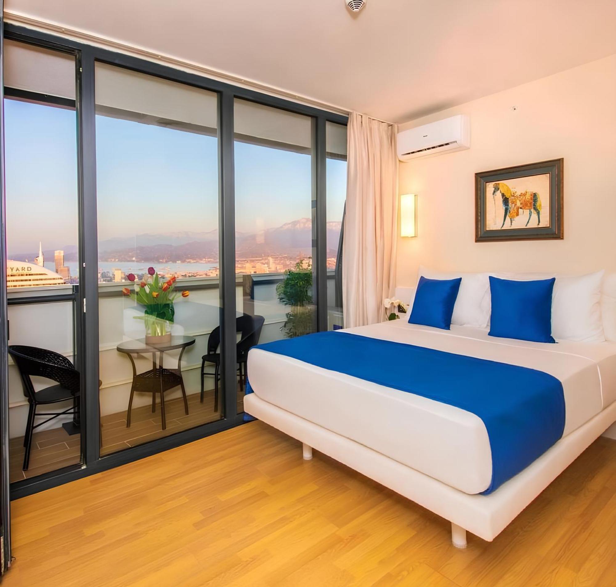 Orbi City Sea View Aparthotel Batum Dış mekan fotoğraf